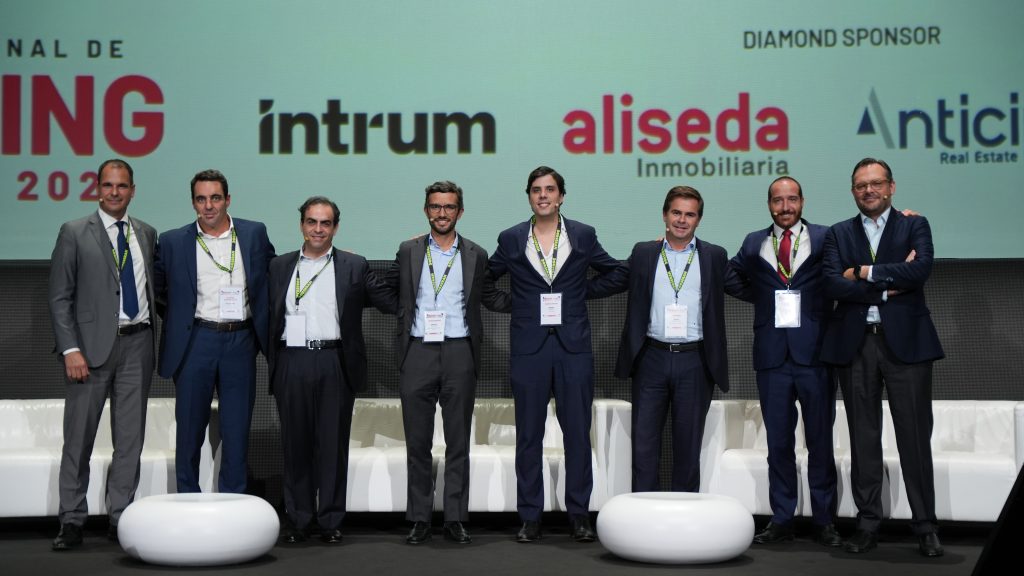Nuno Antunes GCREO de Hipoges panel NPL Secured Unsecured REO CNSI 2022 CMS Group evento Hipoges Gold Sponsor debate sobre futuro mercado